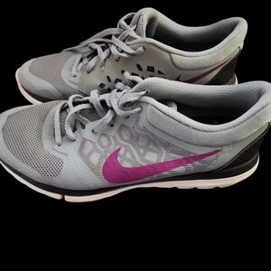 Womens Preloved Nike Flex Run 2015 Size 10
